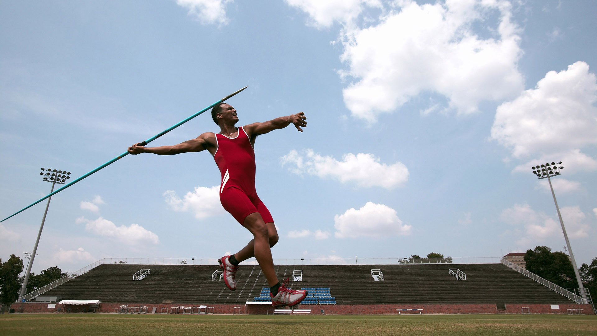 AYX体育官网-《电竞赛事志愿者：成为比赛背后的英雄》，电竞比赛内容是什么